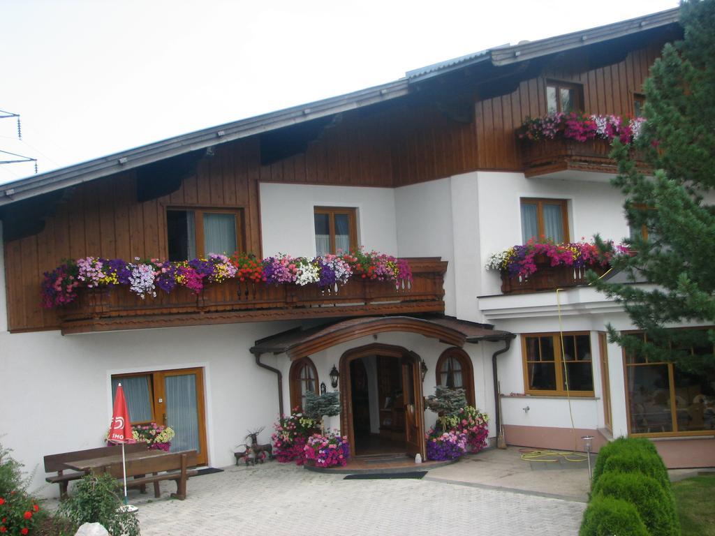 Pension Hanslhof Kaprun Extérieur photo